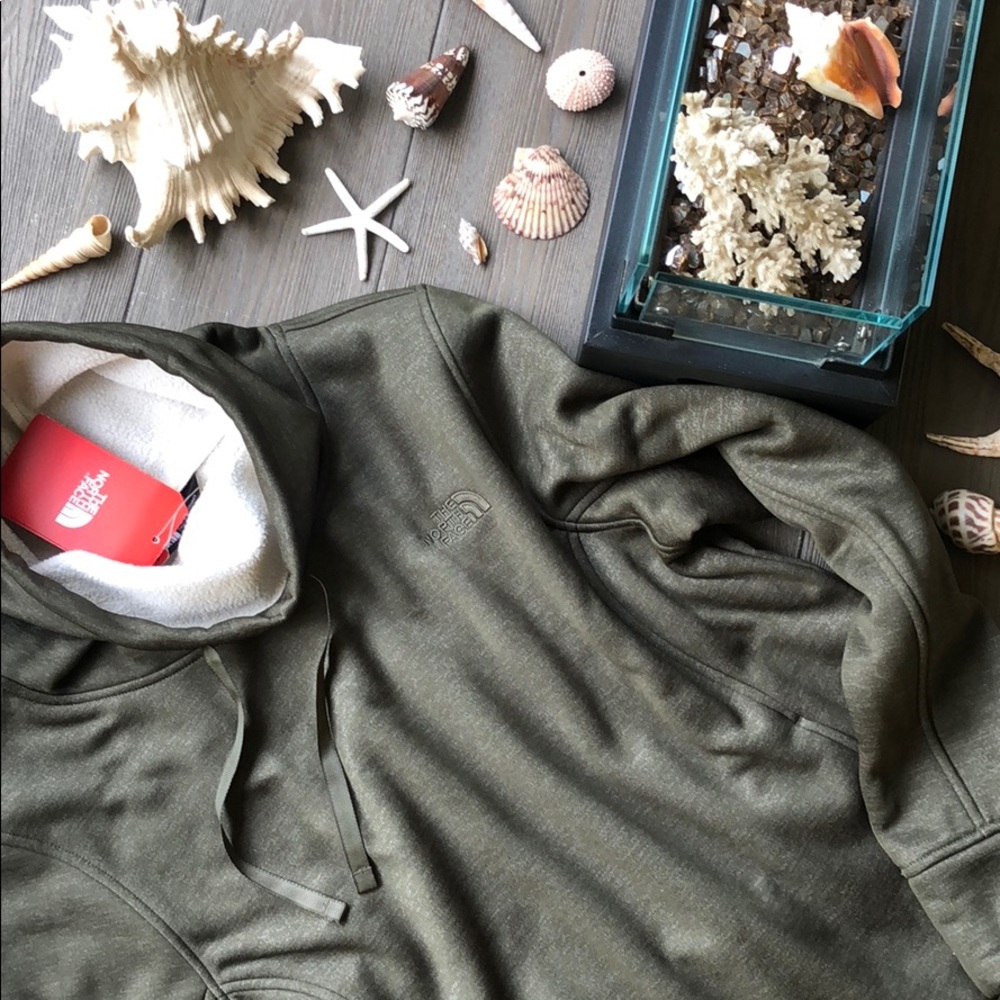 🌿🌾 NORTH FACE Lifestyle pullover🌾🌿 - Picture 3 of 7